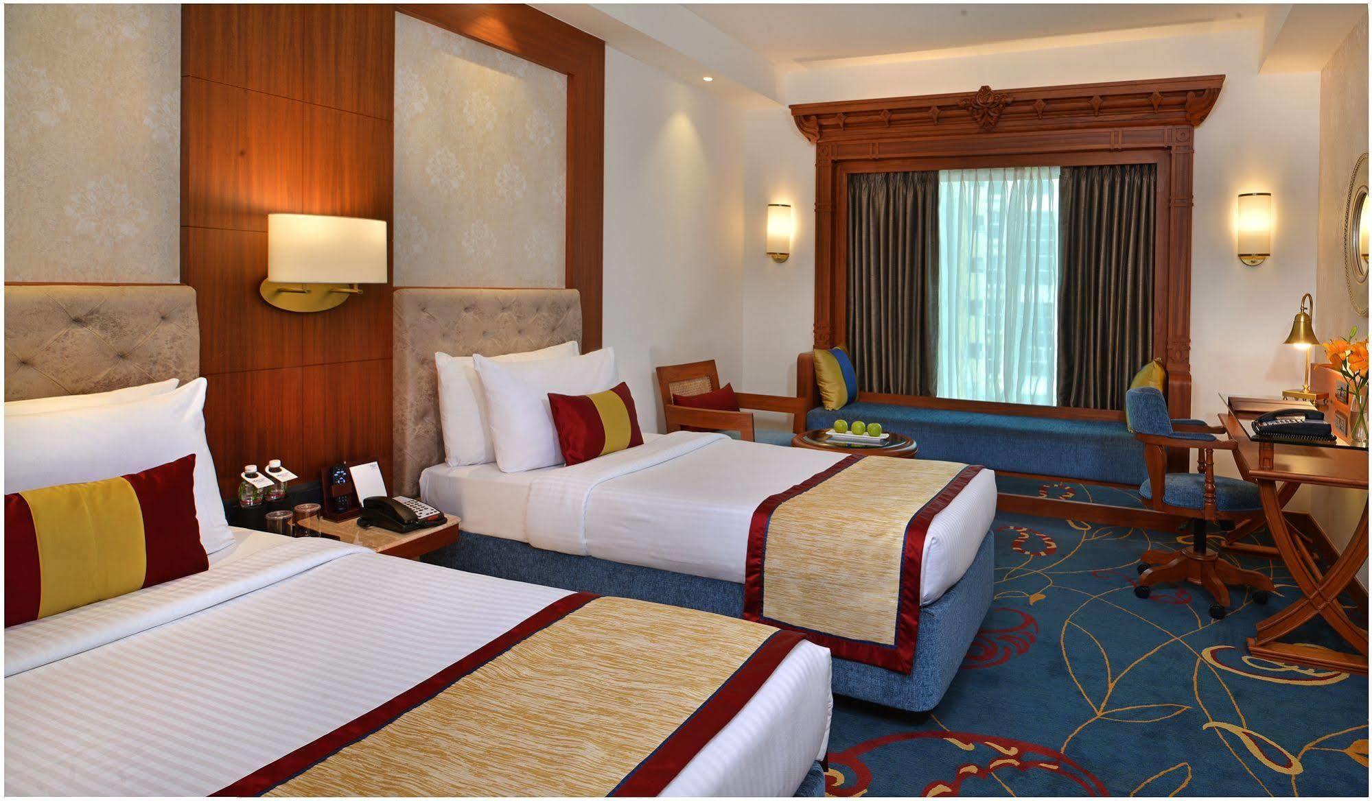 Fortune Landmark, Ahmedabad - Member Itc Hotels' Group Екстериор снимка
